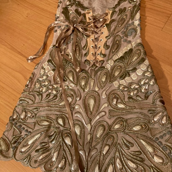 Ema Savahl Couture Dress - Picture 9 of 15